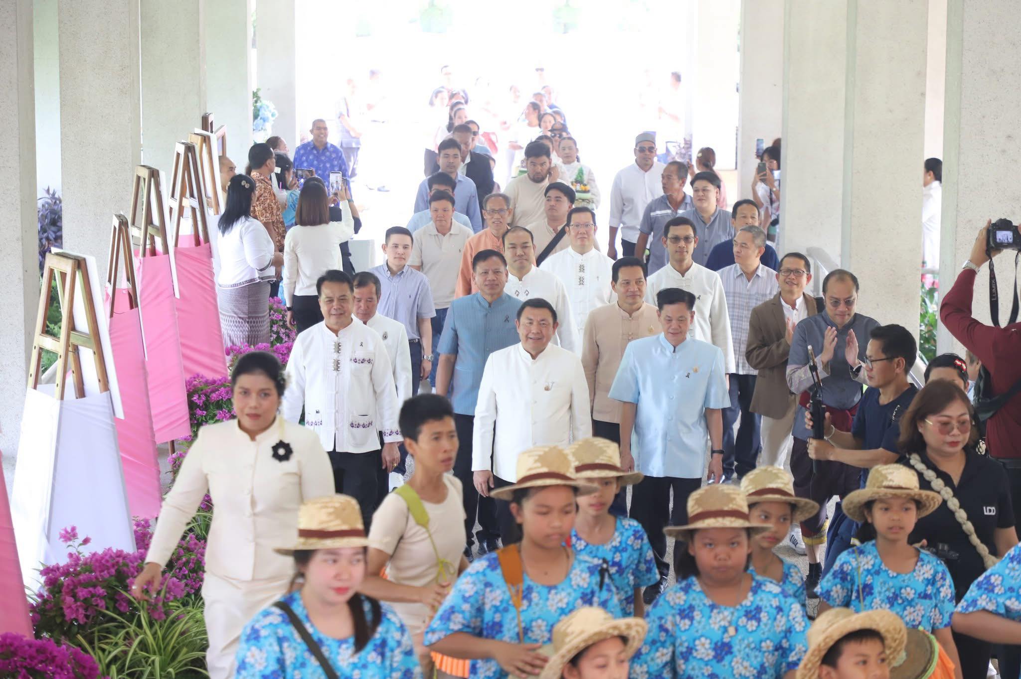 title - เข้าร่วมโครงการ “รักแห่งศิลป์ รักแห่งแผ่นดิน” เพื่อแสดงความจงรักภักดีและน้อมรำลึกในพระมหากรุณาธิคุณของสมเด็จพระนางเจ้าสิริกิติ์ พระบรมราชินีนาถ พระบรมราชชนนีพันปีหลวง 